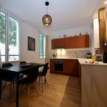 Appartement Proche Gare 5 Pers *